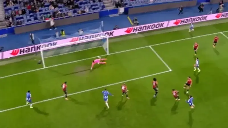 Porto, turnuvanın en erken gollerinden birini kaydetti.