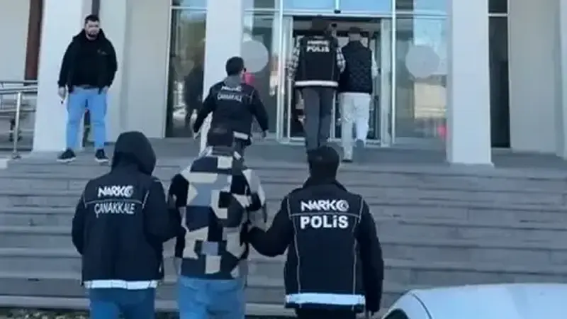 ÇANAKKALE'NİN BİGA İLÇESİNDE 2 ŞÜPHELİYE YÖNELİK UYUŞTURUCU OPERASYONU GERÇEKLEŞTİRİLDİ.