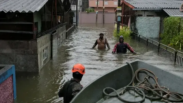 Cyclone death toll reaches 123 in Sri Lanka with 130 still missing