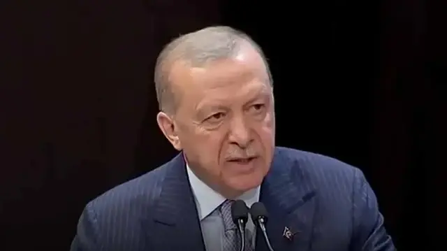 Erdoğan’dan Avrupa’daki Türk toplumuna çağrı: Zaafa düşmeden devam edin