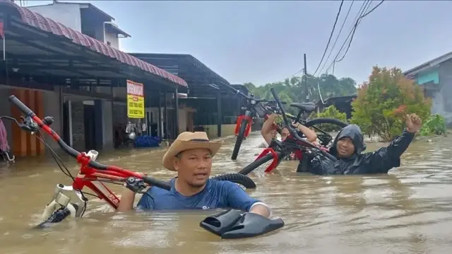 Наводнения в Индонезии