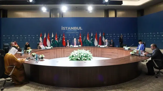 إسطنبول.. انطلاق اجتماع حول غزة بمشاركة دول عربية وإسلامية