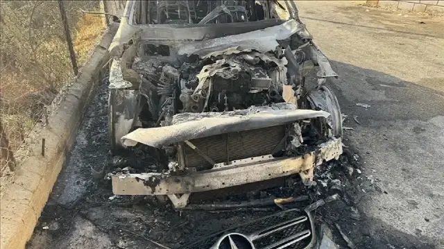 مستوطنون متطرفون يحرقون مركبة فلسطينية جنوبي نابلس