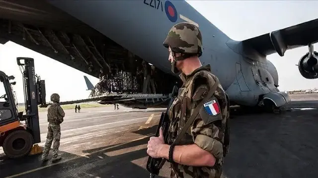 Париж планирует поставки воружения Еревану