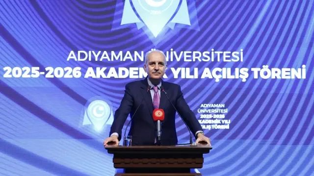 Председатель Великого национального собрания Турции (ВНСТ) Нуман Куртулмуш | Фото: AA

