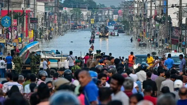 Sri Lanka flood death toll reaches 193 with hundreds still missing