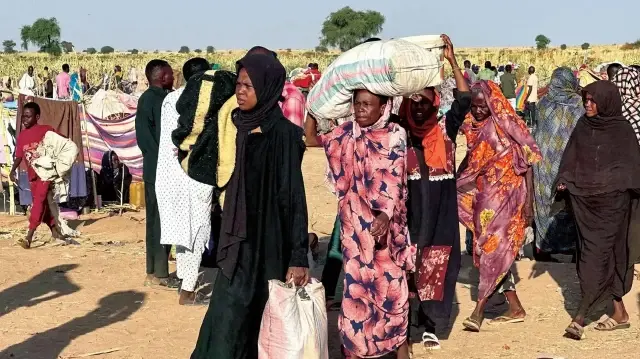 مظاهرات بمدن سودانية تنديدا بـ"جرائم الدعم السريع" في الفاشر وبارا