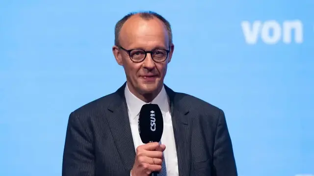 ميرتس يوجه دعوة للرئيس السوري لزيارة ألمانيا