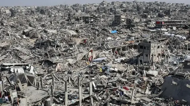 القسام: وجدنا جثة جندي إسرائيلي داخل "الخط الأصفر" ونرتب لتسليمها