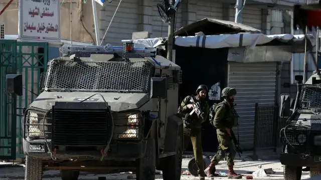 الضفة.. جيش الاحتلال يقتحم بلدة طمون مصحوبا بتعزيزات عسكرية