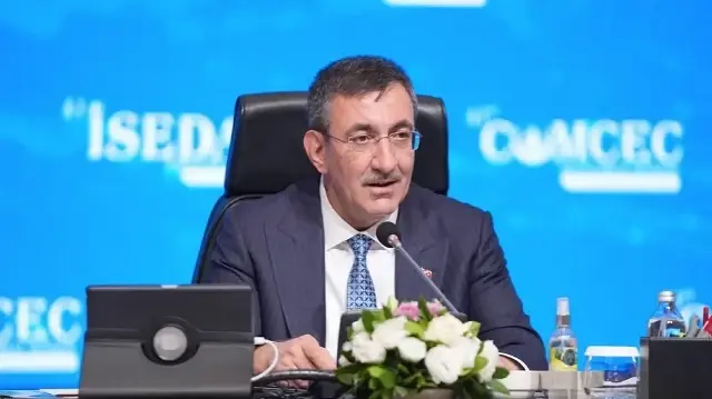 إسطنبول.. نائب أردوغان يترأس جلسة "كومسيك" الوزارية