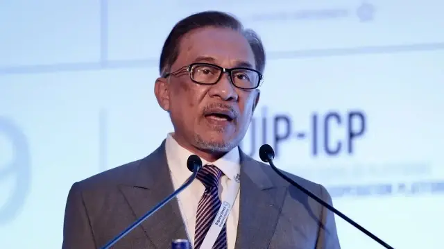 رئيس وزراء ماليزيا: وحشية الفاشر قد ترقى إلى "إبادة جماعية"