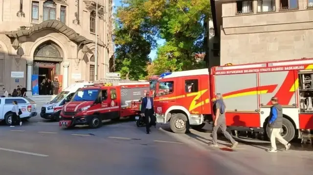  Анкара, Университет социальных наук Анкары.