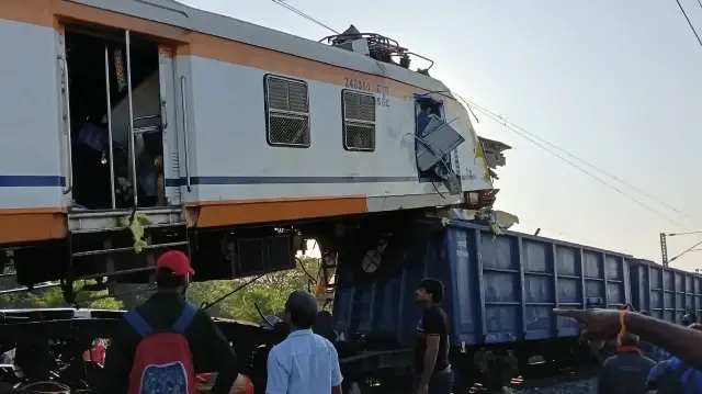 Une collision entre un train de passagers et un train de marchandises dans l’État de Chhattisgarh a fait au moins 11 morts et 20 blessés, selon les autorités indiennes.