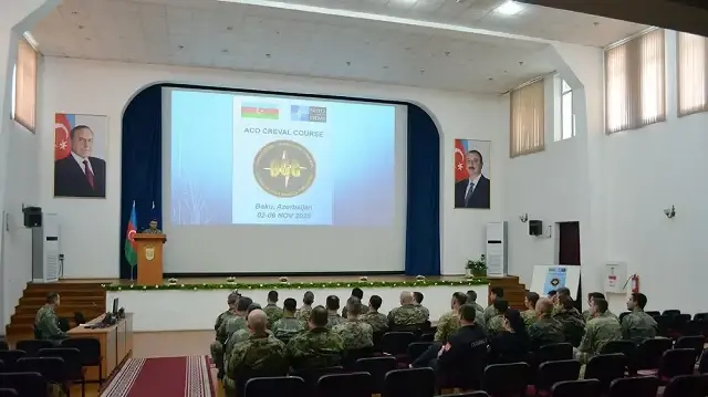 В столице Азербайджана, городе Баку в рамках "Концепции оперативных возможностей" НАТО проводится курс "Оценка боеготовности штабов, частей и подразделений Сухопутных войск (CREVAL)".
