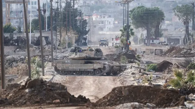 الاحتلال يواصل انتهاك سيادة سوريا بتوغلها في القنيطرة