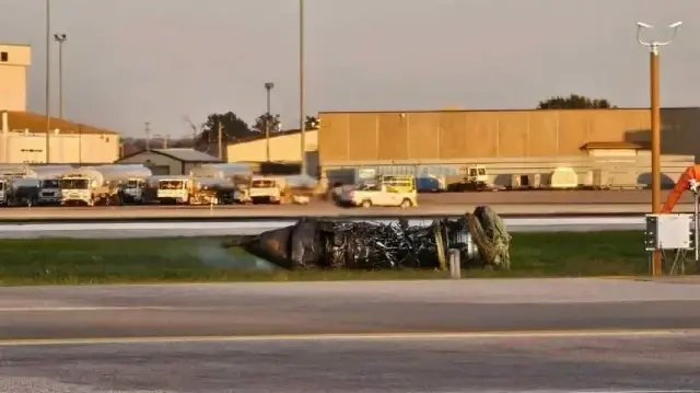 Un avion-cargo de la compagnie UPS s’est écrasé peu après son décollage de Louisville, dans le Kentucky, faisant au moins sept morts et plusieurs blessés. Les enquêteurs évoquent un possible bilan plus lourd.