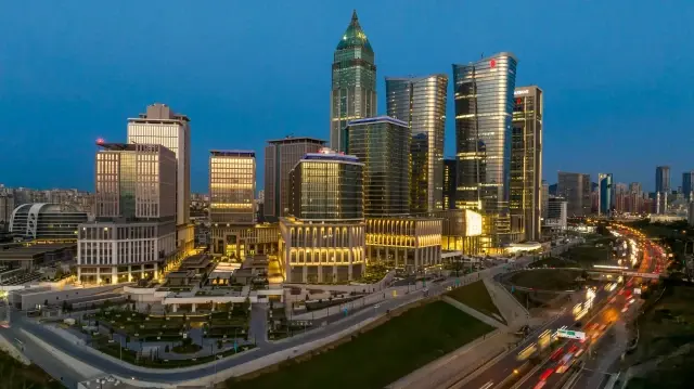 مركز إسطنبول المالي يحصد أربع جوائز كبرى على الساحة الدولية