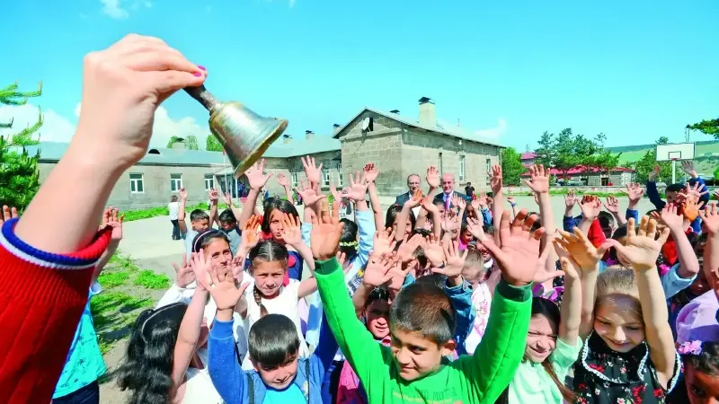 Dokuz gün tatil arası