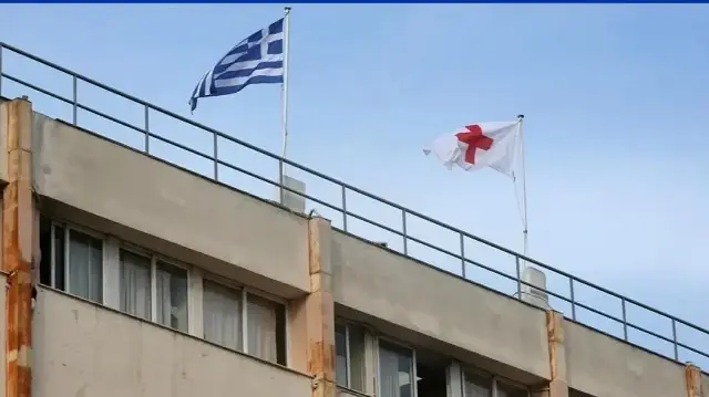 Медработники государственных больниц Греции бастуют