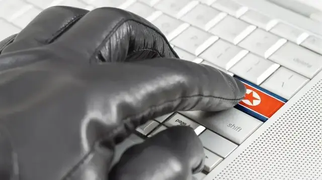 Canberra cible des entités accusées de financer les programmes d’armes nord-coréens par des activités cybercriminelles et des fraudes en cryptomonnaie.