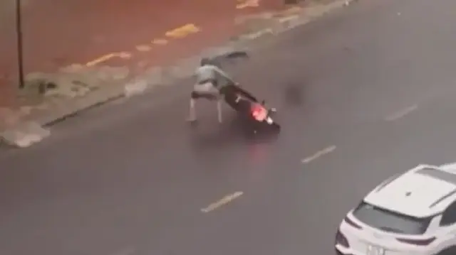 Kalmaegi Tayfunu Vietnam’ı vurdu: Binlerce kişi tahliye edildi 