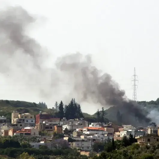 غارات إسرائيلية على بلدتين جنوبي لبنان عقب إنذارات بالإخلاء