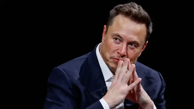 Акционеры Tesla одобрили Илону Маску премию в размере $1 трлн | Фото: Reuters