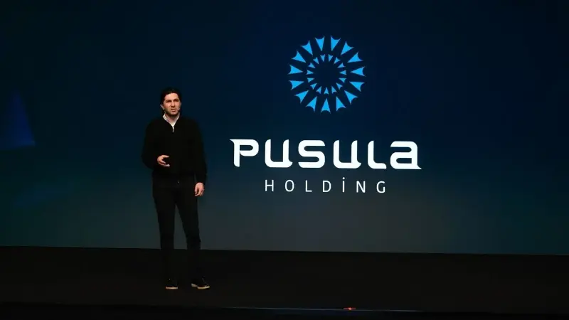 Etkinlik, Pusula Holding Yönetim Kurulu Başkanı Serdar Turhan’ın ev sahipliğinde, holding bünyesindeki şirketlerin yöneticileri ve çalışanlarının katılımıyla gerçekleşti.