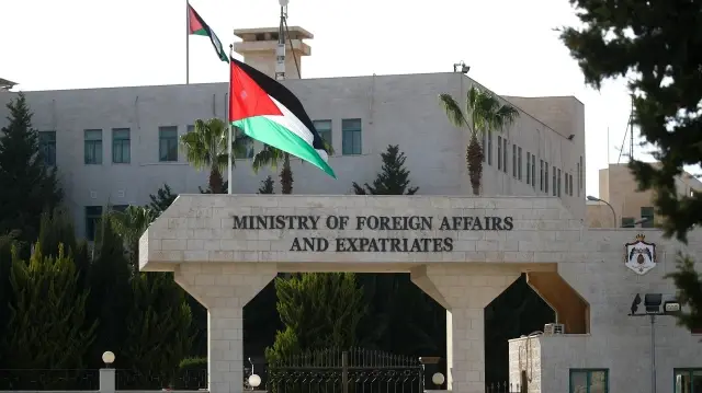 الأردن يرحب بشطب اسم رئيس سوريا ووزير الداخلية من قائمة العقوبات