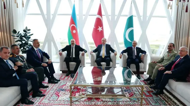 شريف: نصر "قره باغ" بارقة أمل للأمم الساعية إلى تحقيق سيادتها