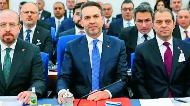 Muhalefete faturalı cevap