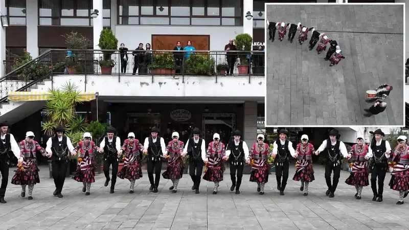 Akçaabat horonuyla dünya sahnelerinde boy gösteriyorlar