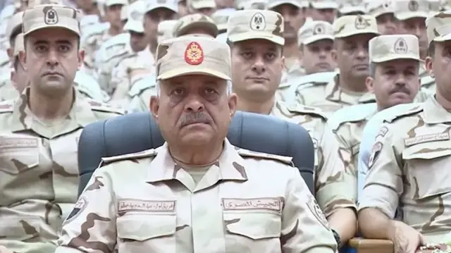  وزير الدفاع المصري، عبد المجيد صقر