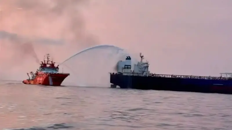 Saldırıya uğrayan 'VIRAT' isimli gemi İstanbul açıklarına ulaştı