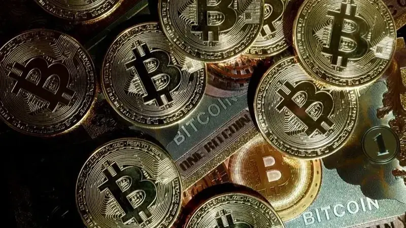 Kripto borsasında "Aralık Soğuğu" yaşanıyor: Bitcoin dibin dibini gördü daha büyük düşüşler bekleniyor