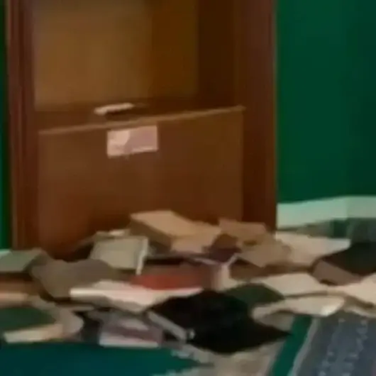  فرنسا.. هجوم عنصري يستهدف مسجدًا وجمعية تابعة لـ"ديتيب"  