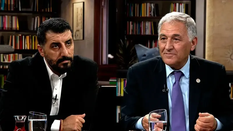Ersin Çelik ile İbrahim Ufuk Kaynak, yaşanan son gelişmeleri Hafıza'da ele alıyor.