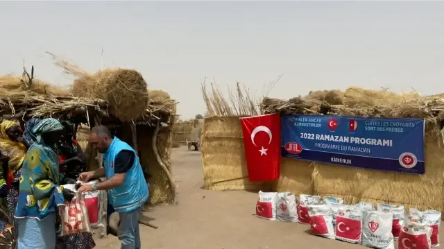 تركيا تمنح 7.5 أطنان مساعدات إنسانية للكاميرون