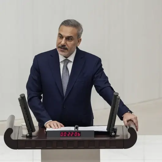 فيدان: يجب استكمال اتفاق 10 مارس لفتح كافة المعابر مع سوريا