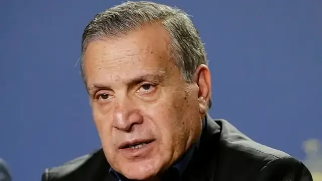 أبو ردينة: مصادقة إسرائيل على 764 وحدة استيطانية بالضفة تقوض الاستقرار