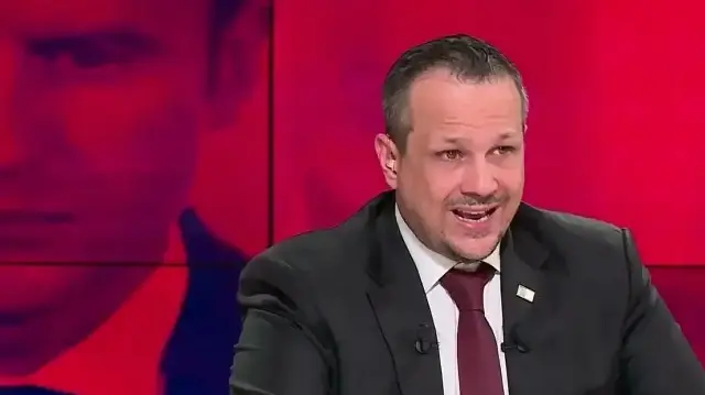 الجزائر: فرنسا توقف مراسل قناة إخبارية حكومية في باريس