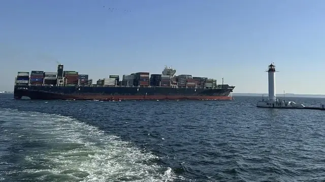 أوكرانيا تستولي على سفينة لـ"أسطول الظل الروسي" في أوديسا