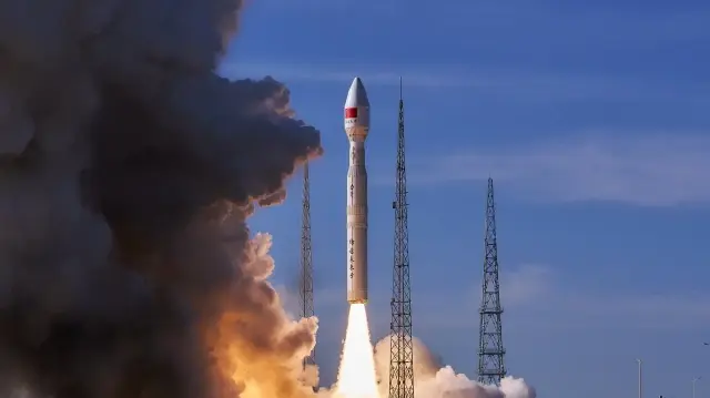 Pékin a envoyé neuf satellites en orbite depuis le nord-ouest du pays, dont un appareil émirati et un satellite chinois dédié à la surveillance du réseau électrique.