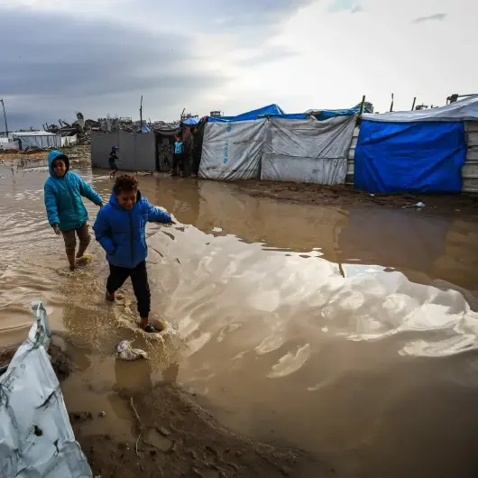 بلدية غزة: انخفاض قدرة تصريف مياه الأمطار 80 بالمئة والمخاطر كبيرة 