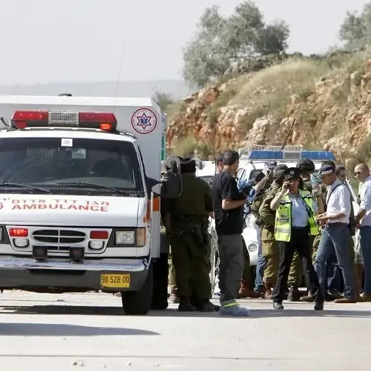  مستوطن إسرائيلي يدهس متضامنا أجنبيا بالخليل