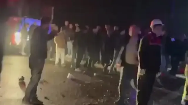 Mardin’de 3 aracın karıştığı kazada 4 kişi hayatını kaybetti