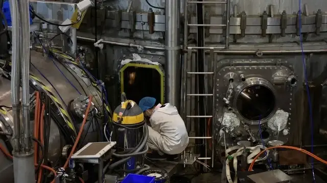 Китай готовит к запуску первый коммерческий малогабаритный реактор.