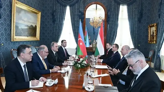 Джейхун Байрамов встретился с Тамашем Шуйоком