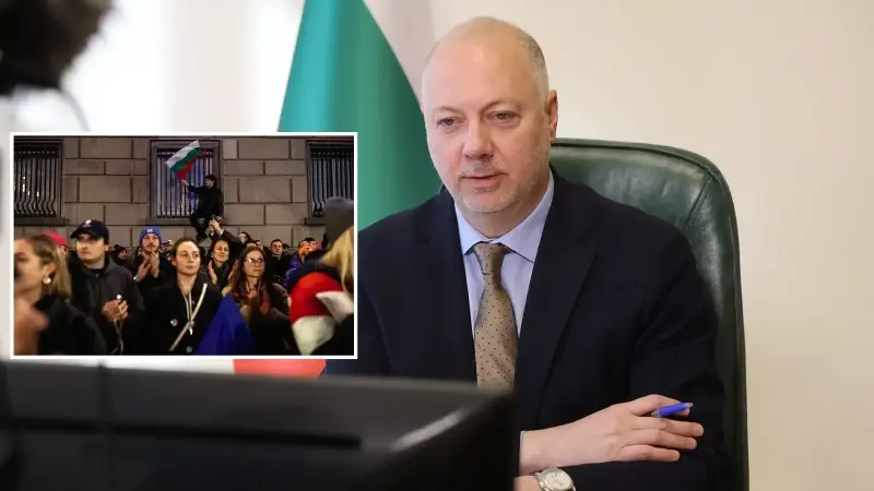 Bulgaristan Başbakanı Jelyazkov protestoların ardından istifasını açıkladı.